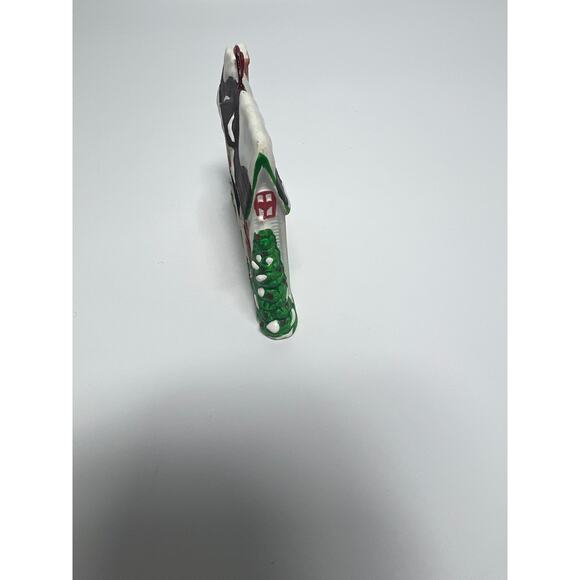 Dept 56 Snow Village The RONALD McDONALD HOUSE That Love Built 1997 Ornament - Picture 6 of 7